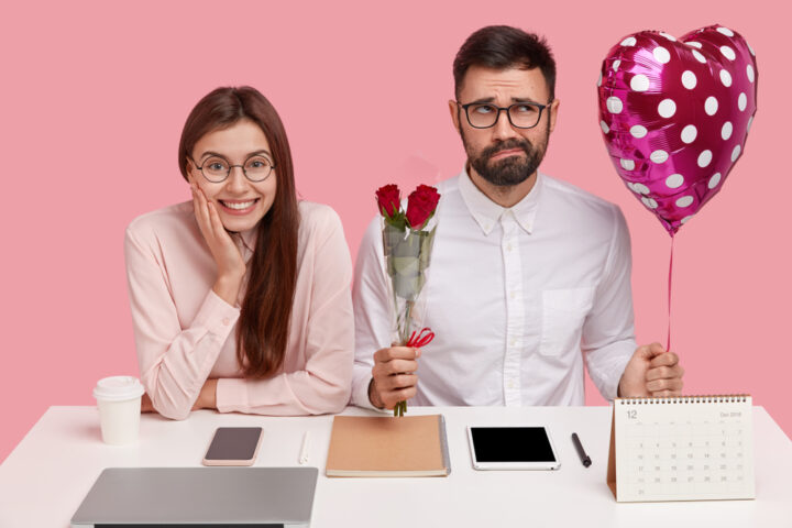 職場の年下女性が敬語とタメ口混じり！急にタメ口になるのは脈あり？
