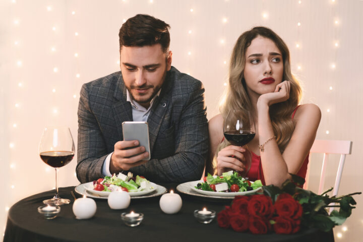 女に興味ない男はモテる?女性を追わない、余裕のある男がモテる理由! 女に興味ない男はモテる?女性を追わない、余裕のある男がモテる理由!