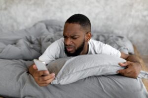 急にlineの返信が遅くなった 女