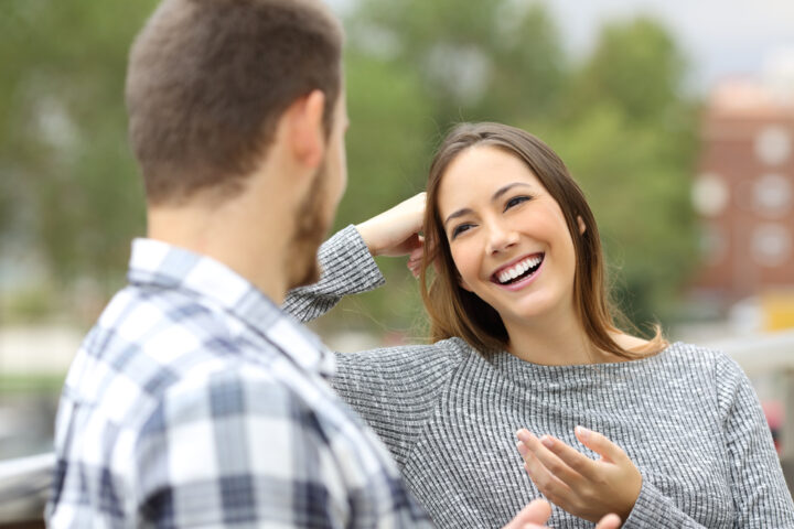 優しかった人が急に冷たくなった!そっけない態度の女性と挽回可能? 優しかった人が急に冷たくなった!そっけない態度の女性と挽回可能?