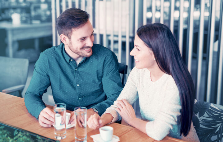 ほかの男の話をする女性は脈なし？他の男の話をする女性心理を解説！