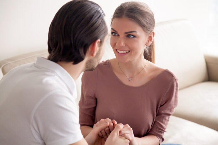 年上女性が勘違いせずに好意を伝えたい!男を意識させる秘訣とは? 年上女性が勘違いせずに好意を伝えたい!男を意識させる秘訣とは?