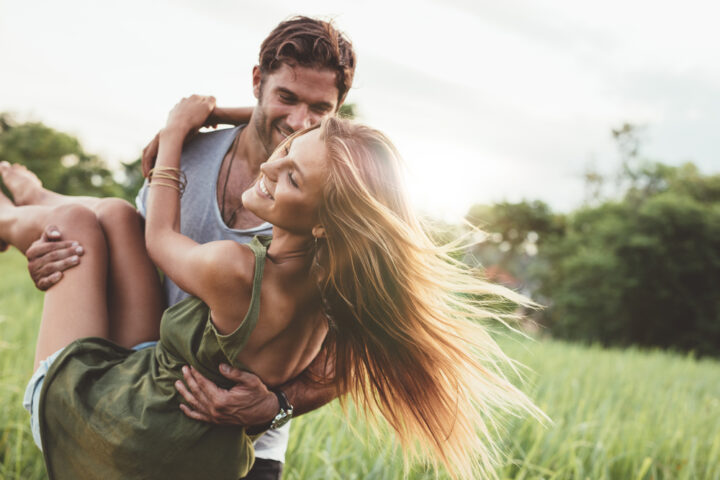 自分を好きだった女性の心が離れる?好きな人の気持ちが離れていく理由 自分を好きだった女性の心が離れる?好きな人の気持ちが離れていく理由