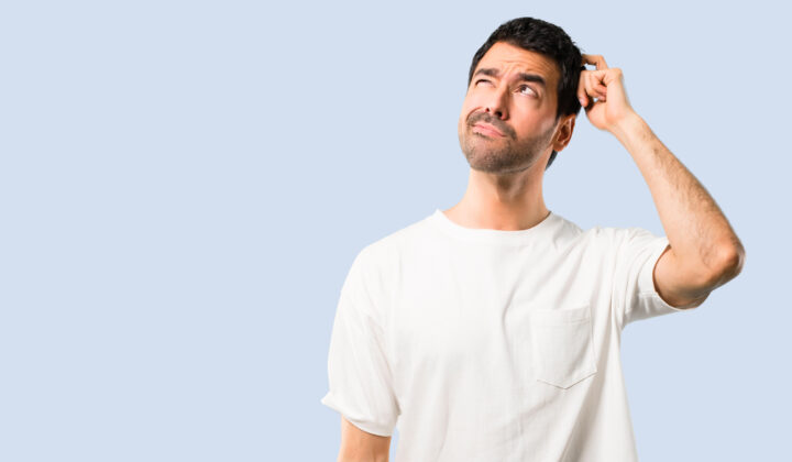 自分にだけ挨拶しない女性!好き避け、嫌い避けを見分ける方法は? 自分にだけ挨拶しない女性!好き避け、嫌い避けを見分ける方法は?