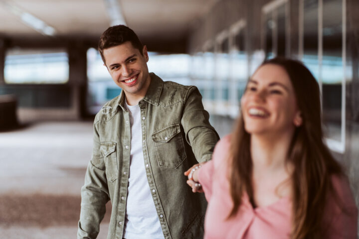 デート断られた!代替案なしの脈なし女性と逆転するなら距離を置く? デート断られた!代替案なしの脈なし女性と逆転するなら距離を置く?